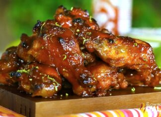 Easy Crockpot Sriracha Honey Chicken Wings