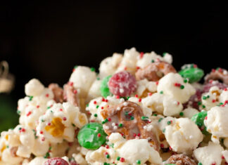 Christmas Crunch {Funfetti Popcorn Christmas Style}