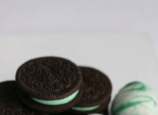 Mint Oreo Truffles