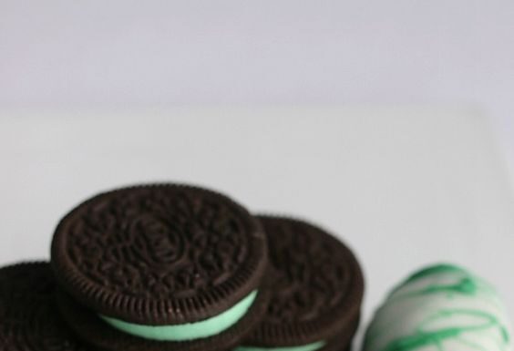 Mint Oreo Truffles