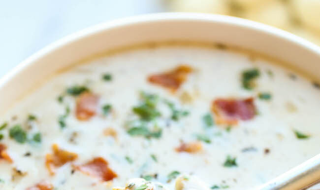 Easy Creamy Clam Chowder