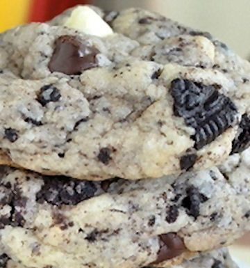 Chocolate Chip Cookies and Cream Cookies