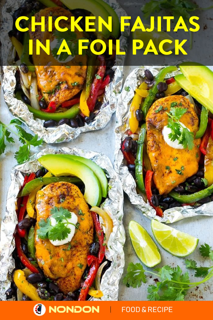 15 Delicious and Easy Foil Pack Dinners- Chicken Fajitas in A Foil Pack #FoilPack #FoilPackDinners #FoilPackDinner #ChickenFajitas #ChickenFoilPack