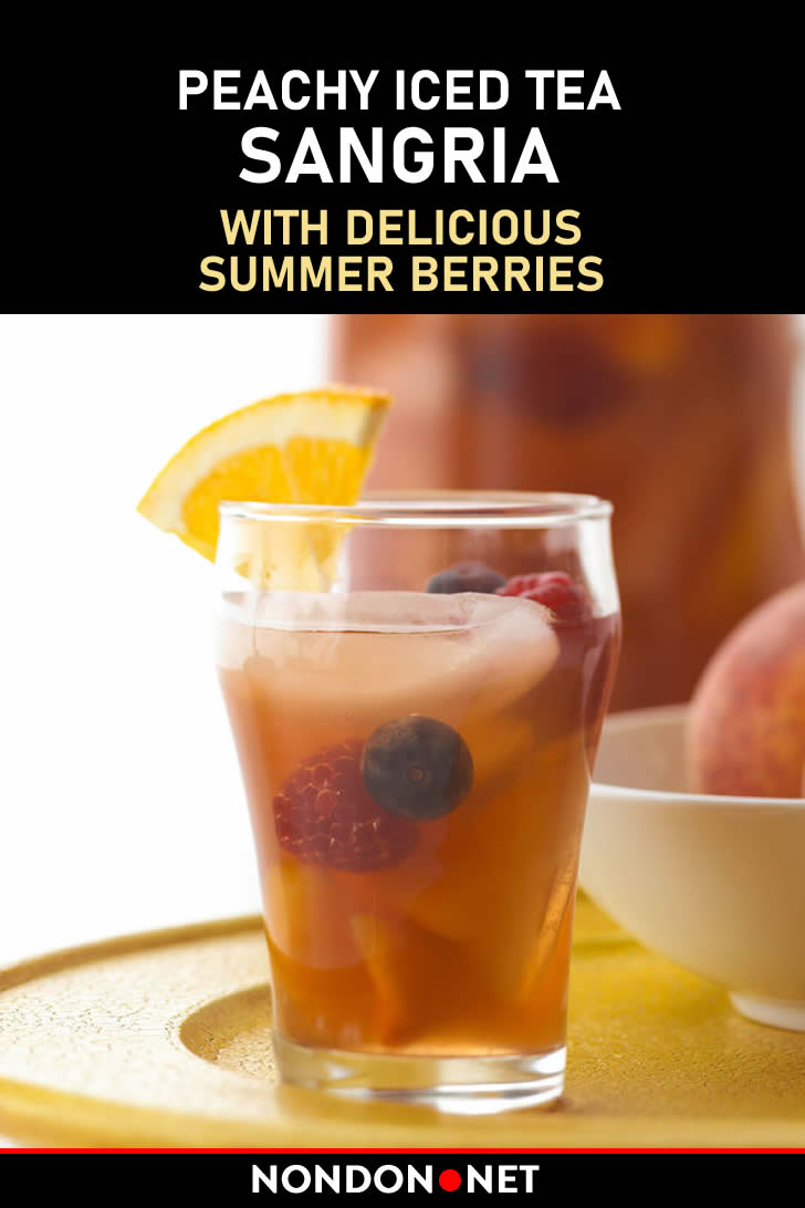 Peachy Iced Tea Sangria- A delicious summer berries #IcedTea #Sangria #TeaSangria #Tea #IcedSangria #PeachyTea #PeachySangria #orangejuice #raspberries #blueberries #TeaMix